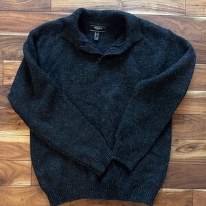 Forever 21 Men's Black Zip Up Sweater